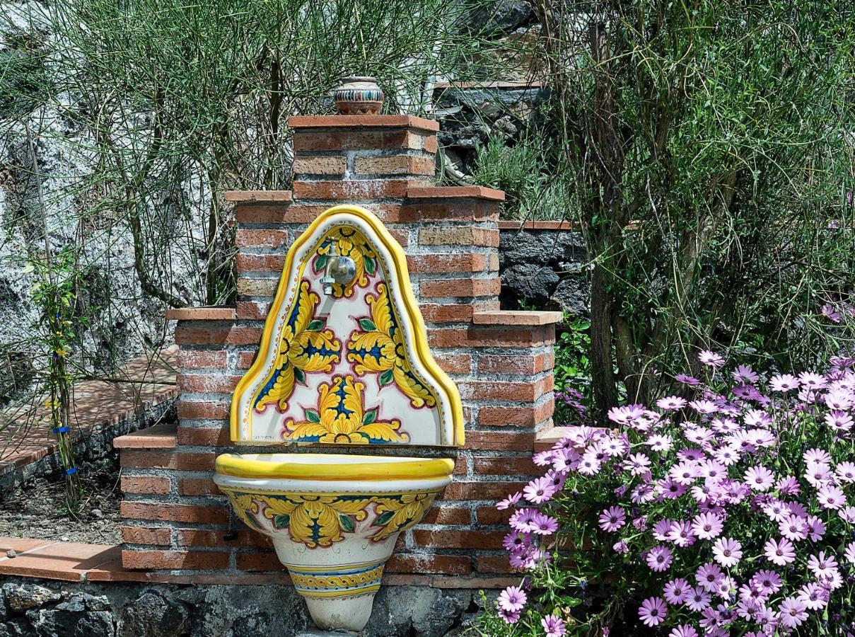 Fontana Del Cherubino Santa Maria di Licodia Exterior foto